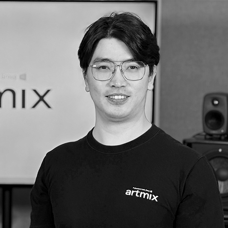KYEONG HWAN MIN