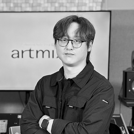 KYEONG SEOK JEONG